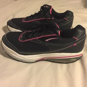 LA Gear Rock n Tone Sneakers size 9.5